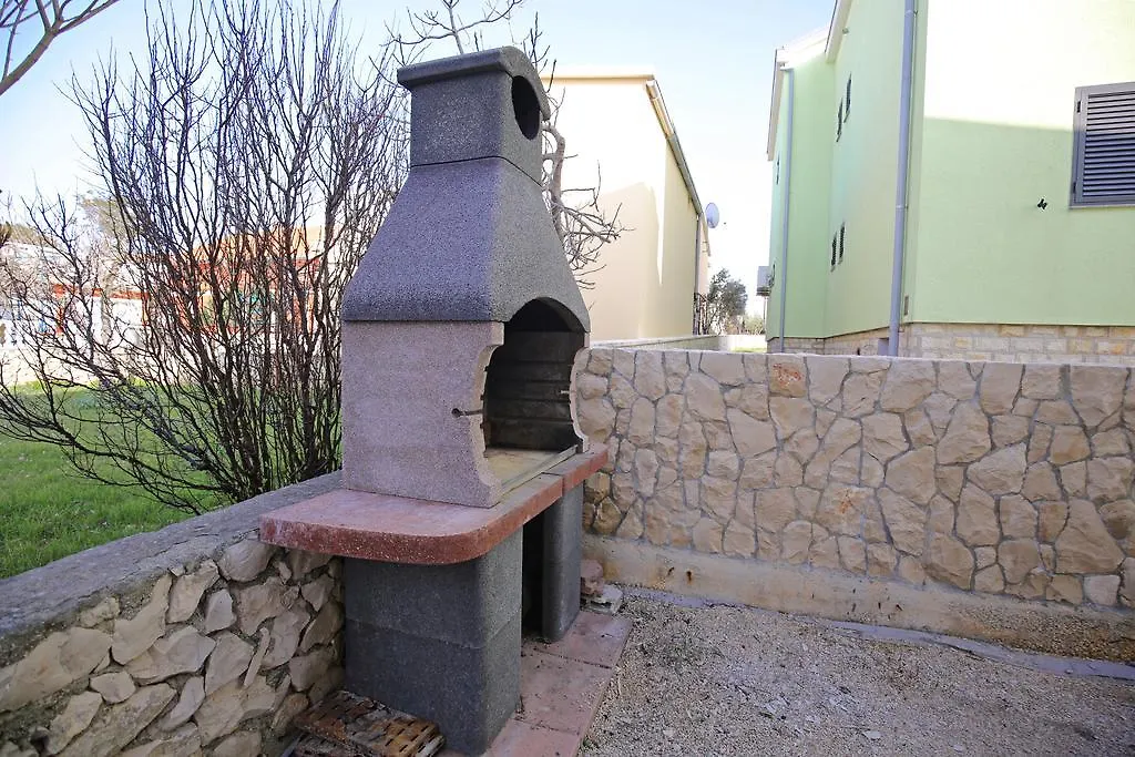 ויר Apartments Tina P קרואטיה